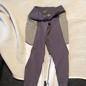 Athleta Gray Colorblock Workout Leggings